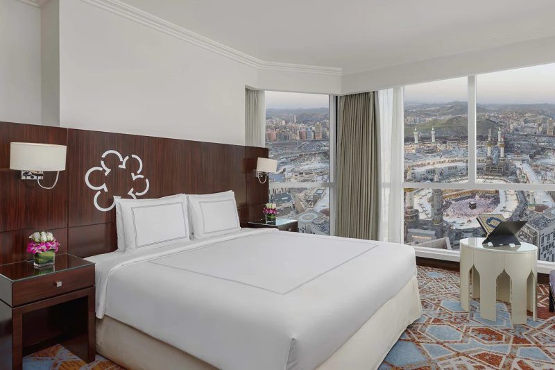 5 Stars 7 Nights Umrah Package